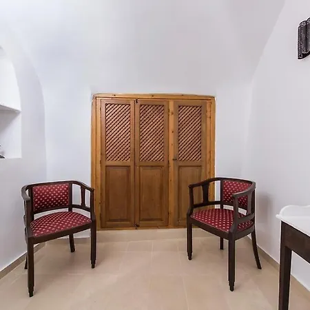 Athinais Mansion